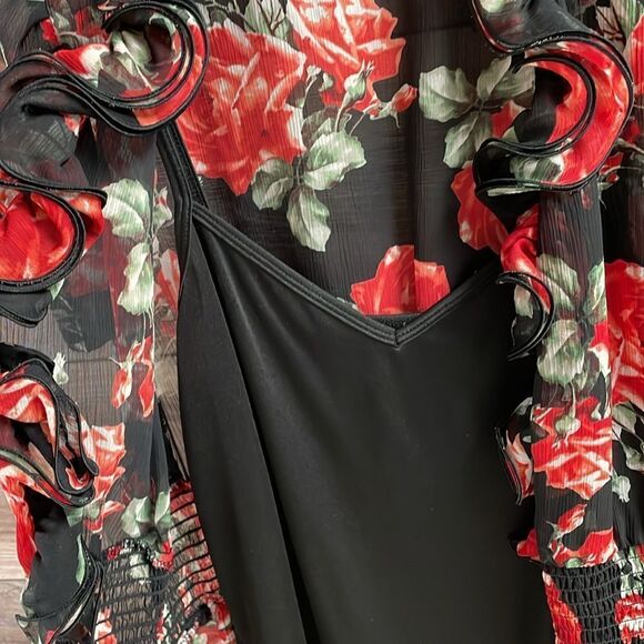 A Byer Blouse Set,Button Cardigan& Spaghetti Strap Top,M, Floral Black and Red - Picture 12 of 13
